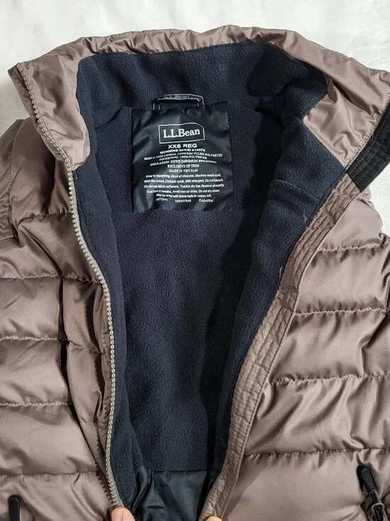 L.L. Bean Women's Bean's Down Vest Downtek - XXS - Picture 5 of 10